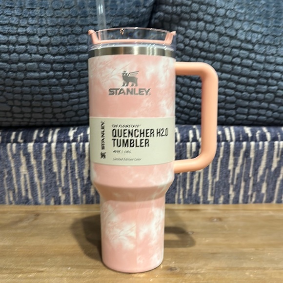 Stanley Other - 40oz Stanley The Flowstate Quencher H2.O Tumbler Peach Tie Dye NWT